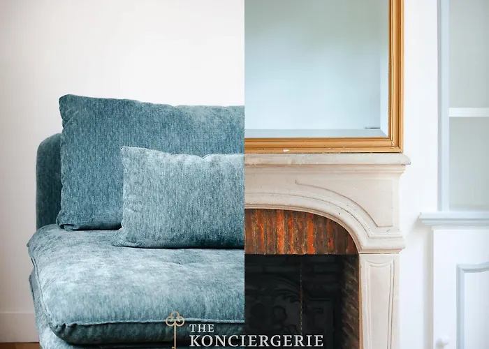 Appartement Face A L'eglise Saint Merri Elegance Et Calme